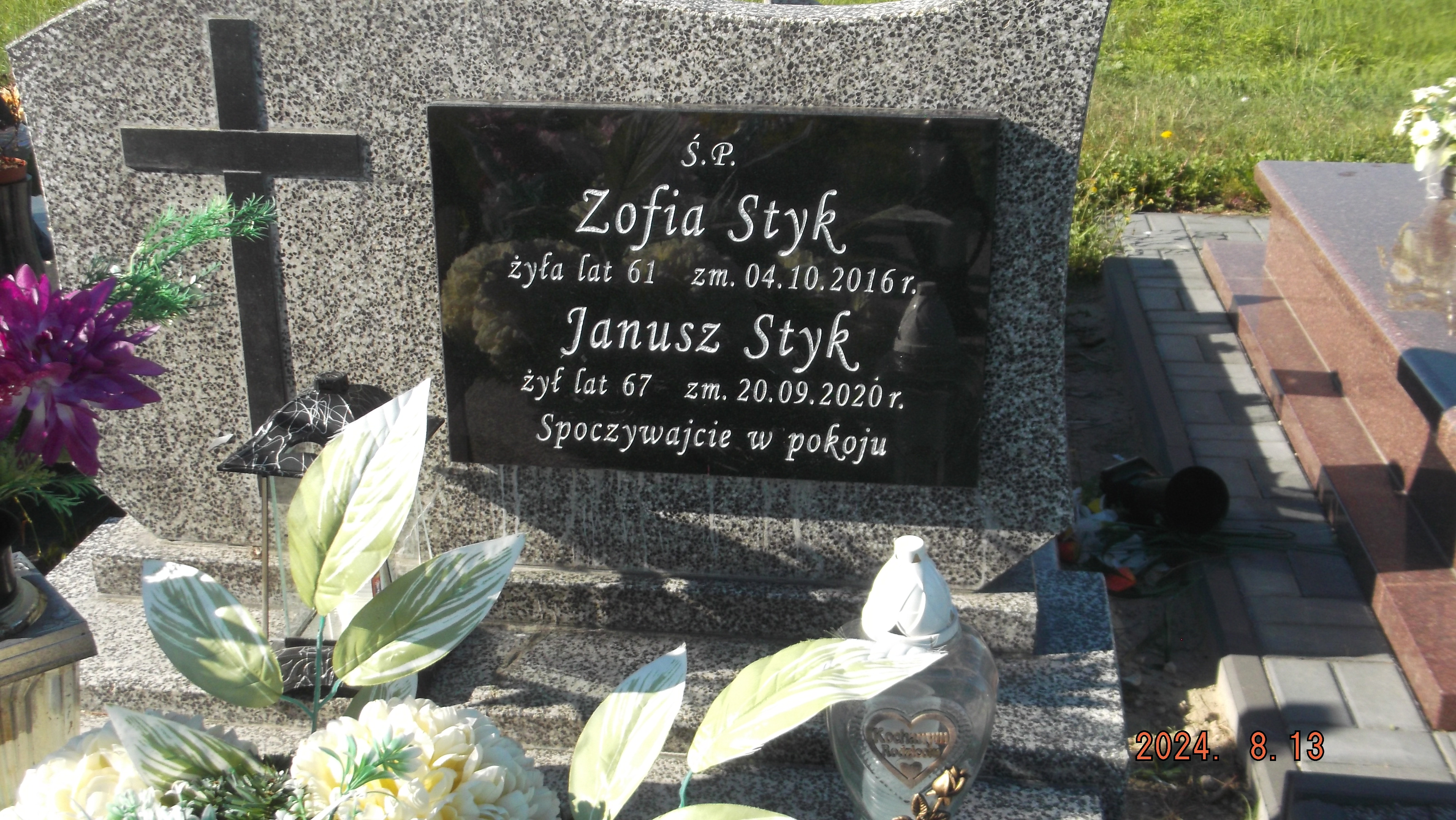 Grób Janusz Styk
