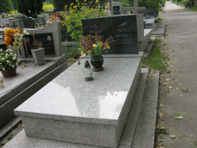 Grób Jarosław Hernik