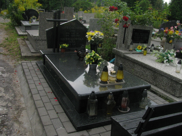 Grób Olga Niewęgłowska