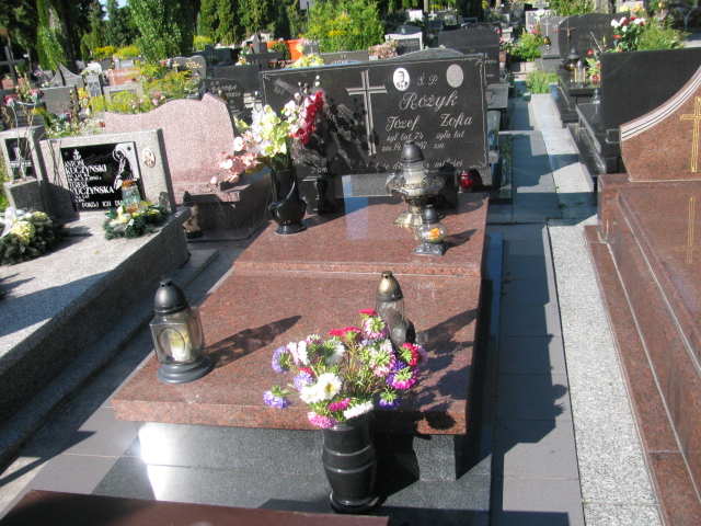 Grób Zofia Różyk