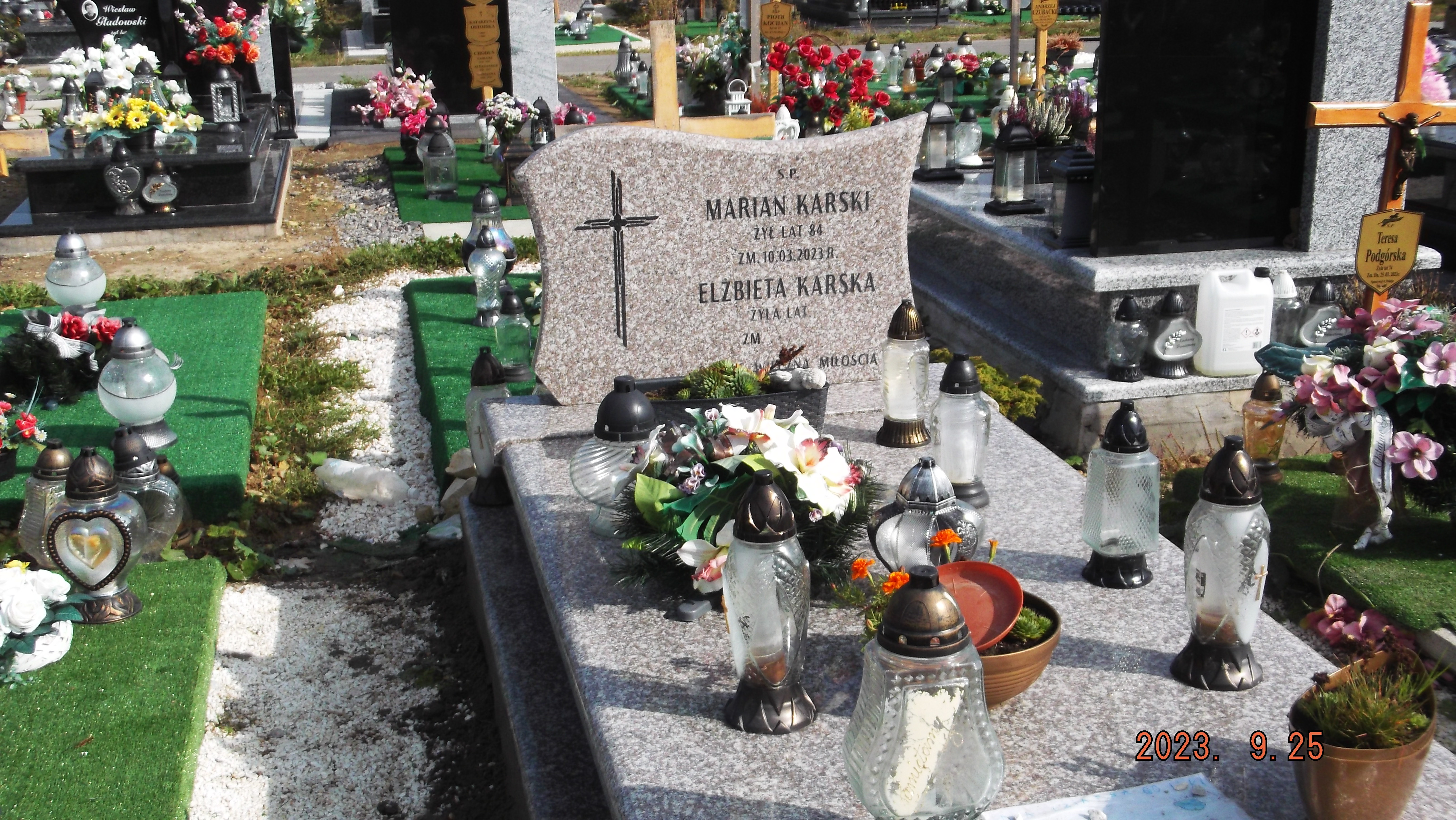 Grób Marian Karski
