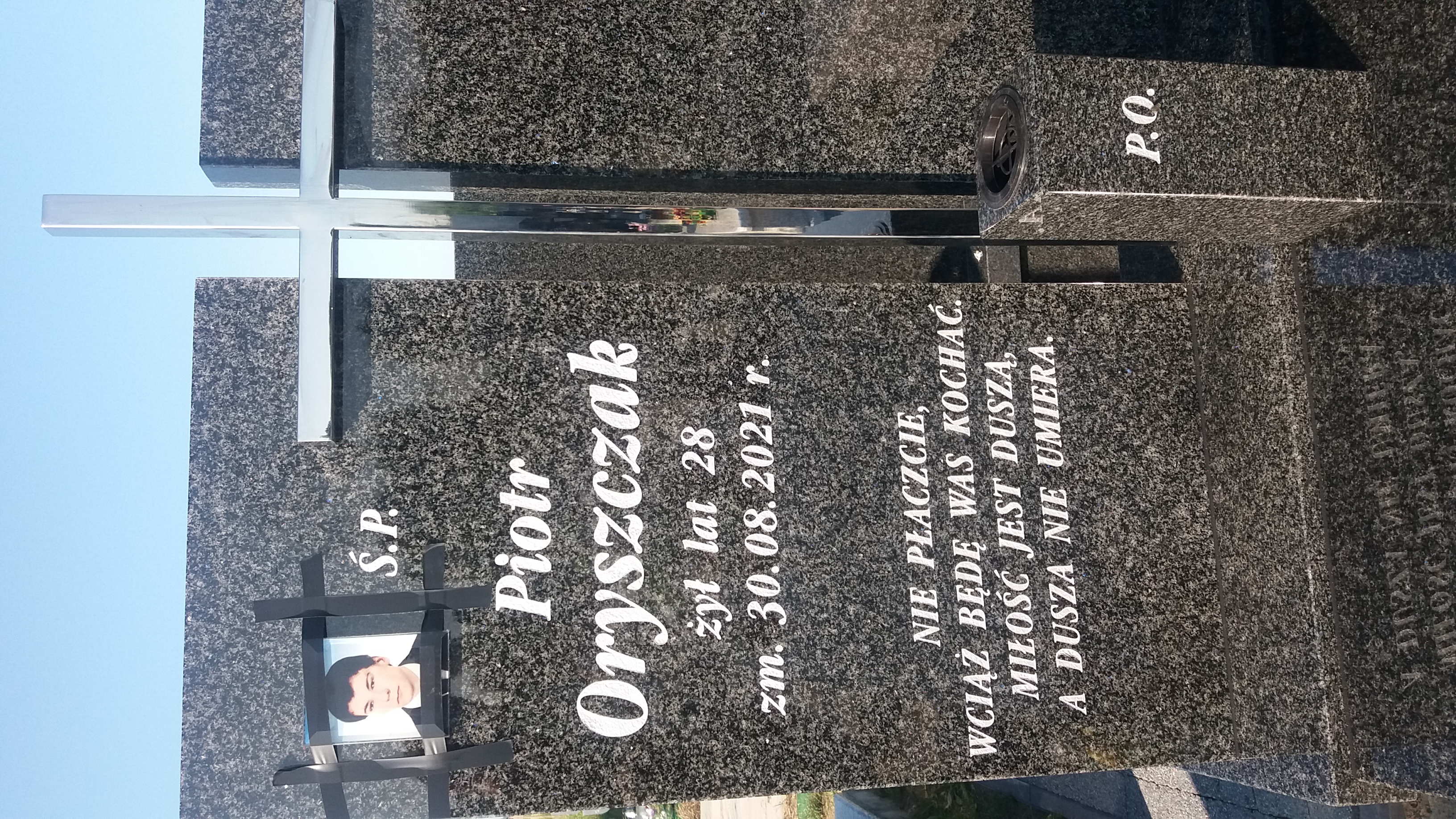 Grób Piotr Oryszczak