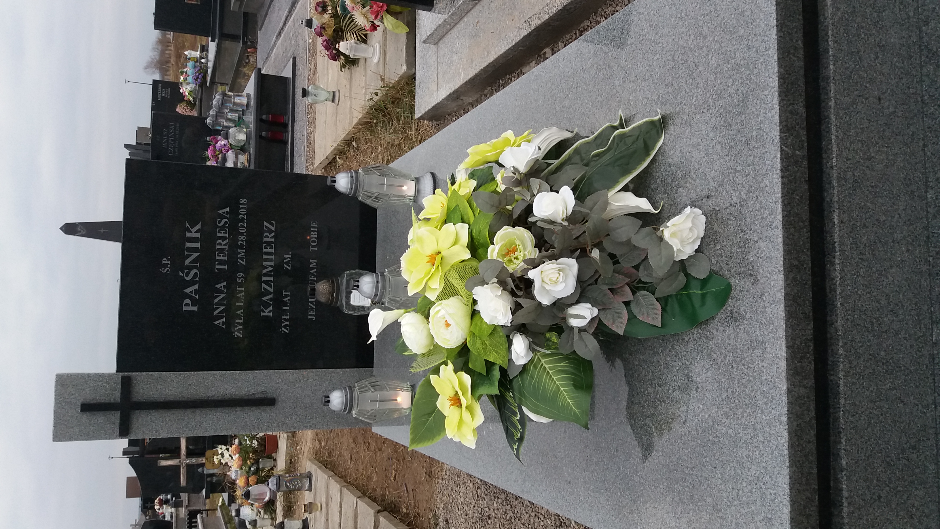 Grób Kazimierz Paśnik