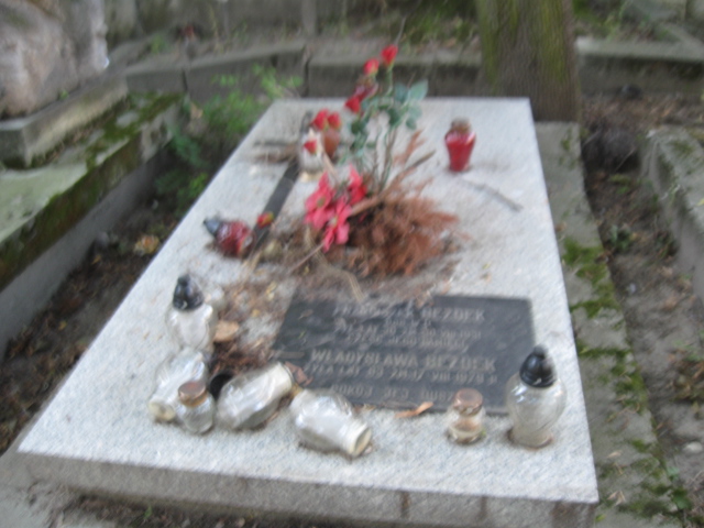 Grób Izabella Zarzycka